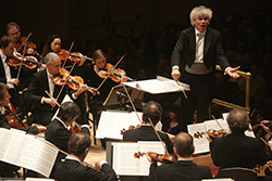 Sir Simon Rattle and The Berliner Philharmoniker (c) 2007, Chris Lee